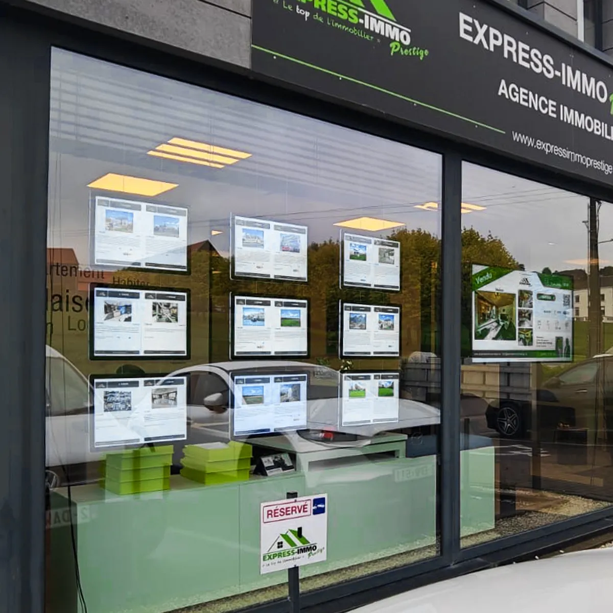 Express Immo &eacute;cran vitrine porte affichettes