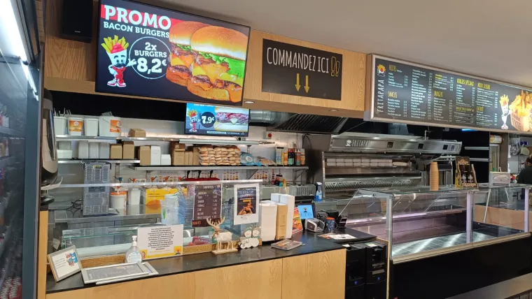 &Eacute;crans d'affichage dynamique chez Fritapapa