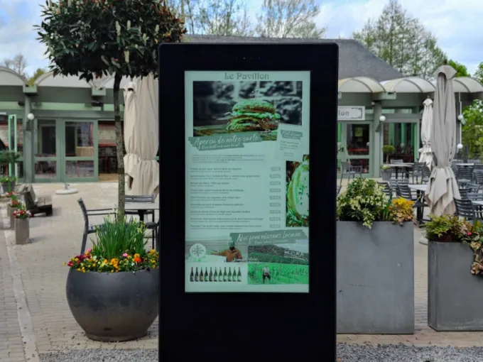 Totem tactile outdoor Grottes de Han