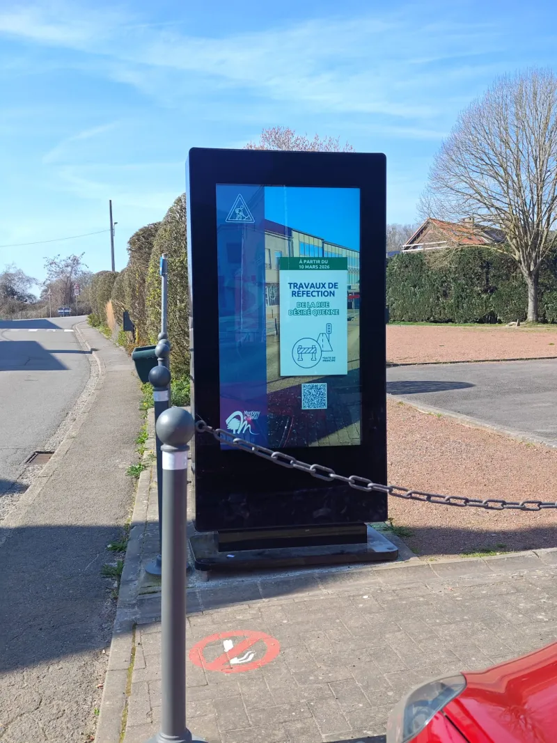 Borne outdoor pour la commune de Montigny le Tilleul