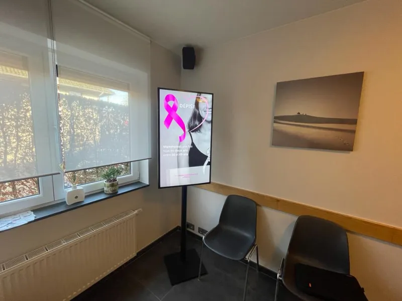 EXPANSIONTV R&eacute;volutionne la communication dans les centres m&eacute;dicaux